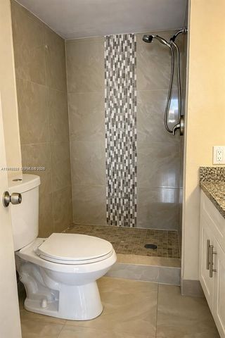 8901 Sunrise Lakes Boulevard 204, Sunrise, FL 33322