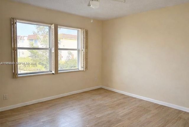 8901 Sunrise Lakes Boulevard 204, Sunrise, FL 33322