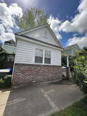 227 Fishburne Street, Charleston, SC 29403