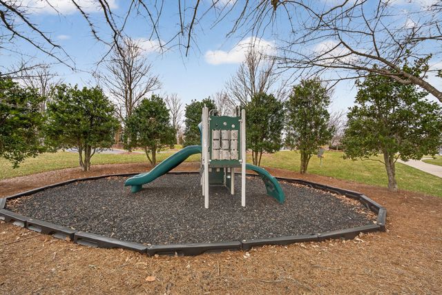 1128 Bastion Cir, Mount Juliet, TN 37122