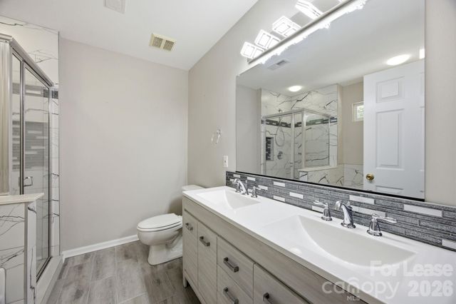 1804 Robinwood Village Drive, Gastonia, NC 28054