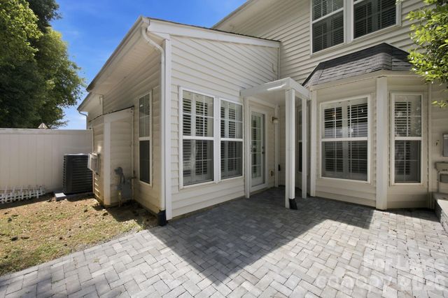 1804 Robinwood Village Drive, Gastonia, NC 28054