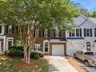 1804 Robinwood Village Drive, Gastonia, NC 28054