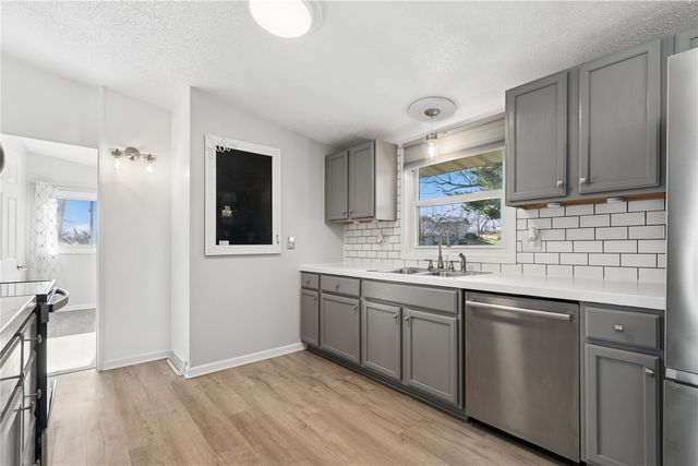 2533 Brookland Drive NE, Cedar Rapids, IA 52402
