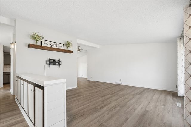 2533 Brookland Drive NE, Cedar Rapids, IA 52402