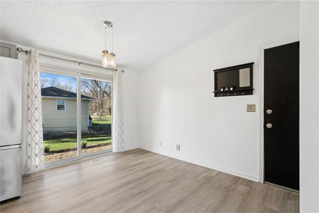 2533 Brookland Drive NE, Cedar Rapids, IA 52402