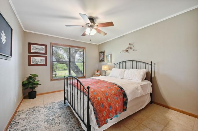 9209 Rock Way DR, Austin, TX 78736