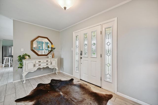 9209 Rock Way DR, Austin, TX 78736