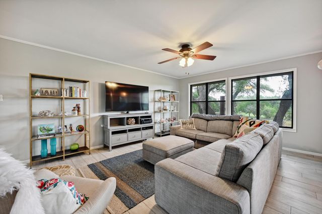 9209 Rock Way DR, Austin, TX 78736