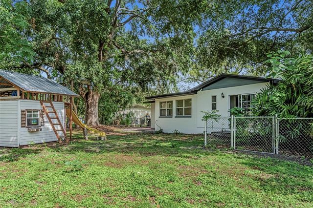 409 E GULLEY AVENUE, Oakland, FL 34760