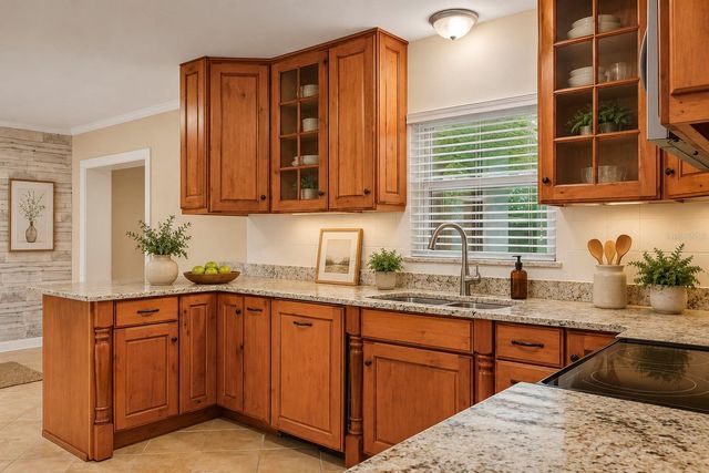 409 E GULLEY AVENUE, Oakland, FL 34760
