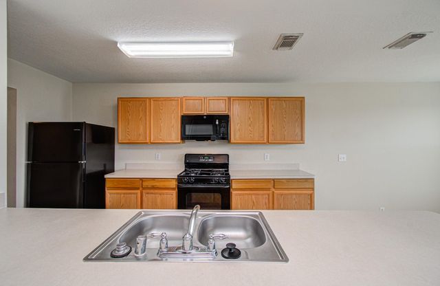 3407 Becker Glen Street, Fresno, TX 77545