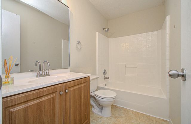 3407 Becker Glen Street, Fresno, TX 77545