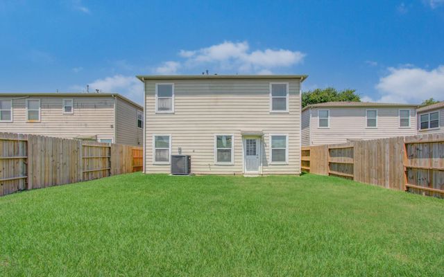 3407 Becker Glen Street, Fresno, TX 77545