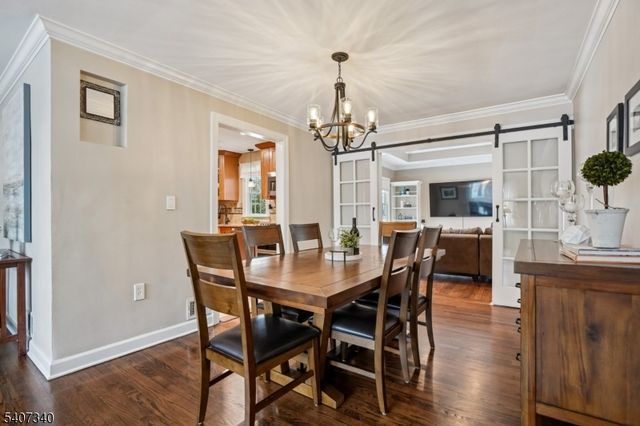 120 Center Ave, Chatham Boro, NJ 07928