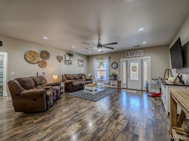 23013 ROCK BLUFF Drive, Richland, MO 65556