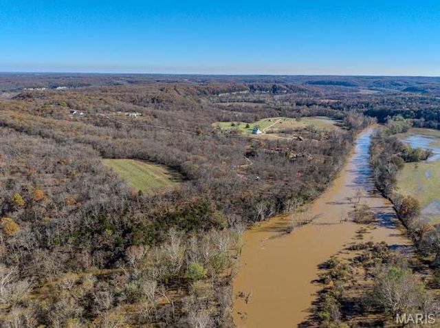 23013 ROCK BLUFF Drive, Richland, MO 65556