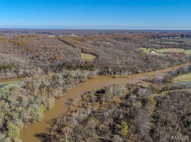 23013 ROCK BLUFF Drive, Richland, MO 65556