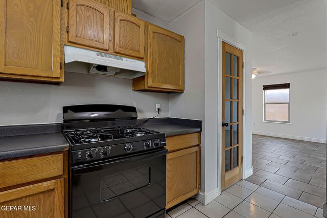 287 SUNSET HILLS Drive, El Paso, TX 79928