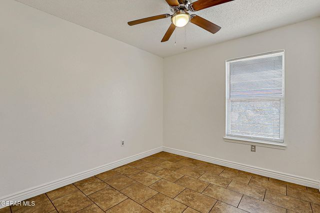 287 SUNSET HILLS Drive, El Paso, TX 79928