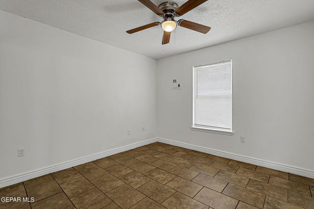 287 SUNSET HILLS Drive, El Paso, TX 79928