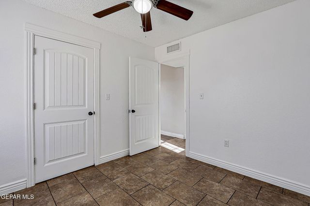 287 SUNSET HILLS Drive, El Paso, TX 79928