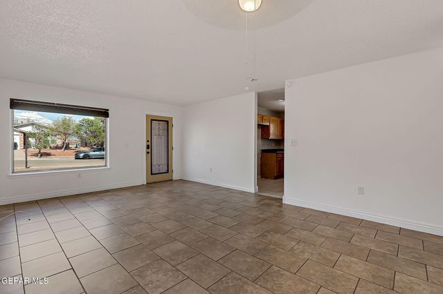 287 SUNSET HILLS Drive, El Paso, TX 79928