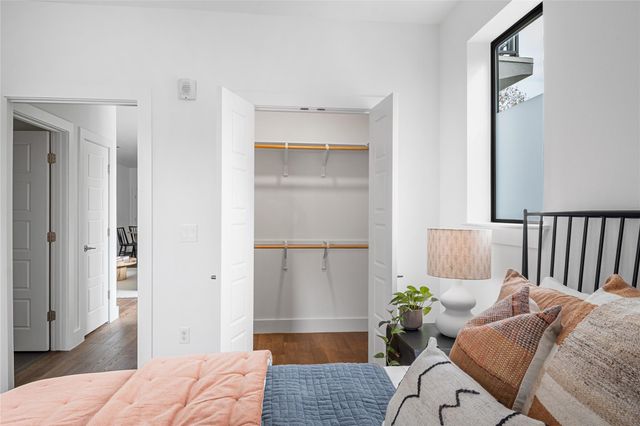 1615 E 7th ST 208, Austin, TX 78702