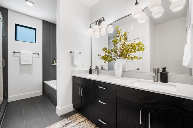 1615 E 7th ST 208, Austin, TX 78702