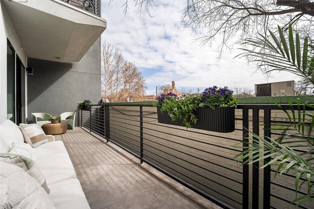 1615 E 7th ST 208, Austin, TX 78702