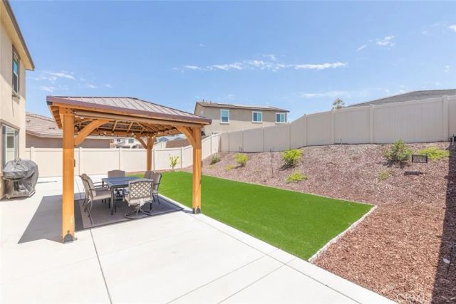 4836 Sicily Drive, Lake Elsinore, CA 92530