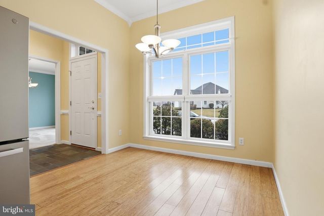 63 LONGWOOD DR, Mechanicsburg, PA 17050