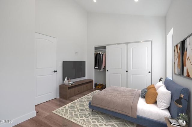 136 N Oakview Drive 103, Thousand Oaks, CA 91362