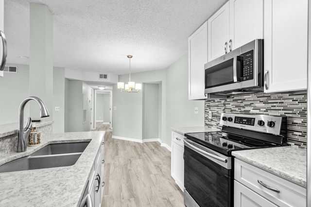 8830 Chandler Dr Apt H, Surfside Beach, SC 29575