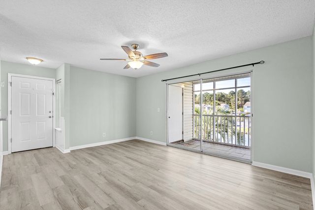 8830 Chandler Dr Apt H, Surfside Beach, SC 29575