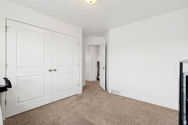 3695 W DESERT MEADOW WAY, South Jordan, UT 84009