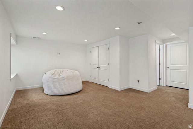 3695 W DESERT MEADOW WAY, South Jordan, UT 84009