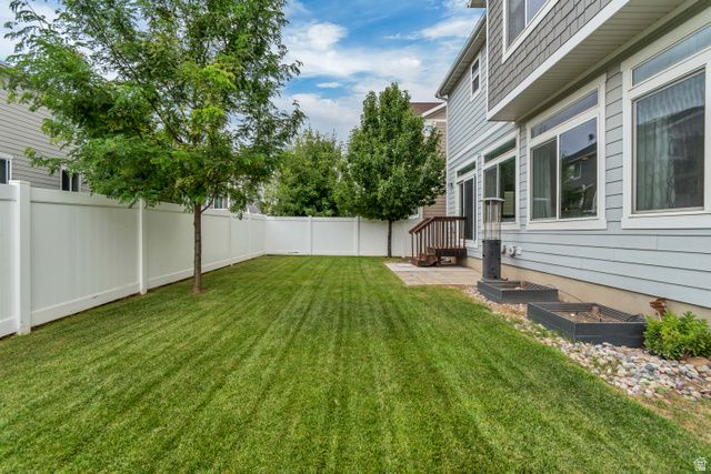 3695 W DESERT MEADOW WAY, South Jordan, UT 84009