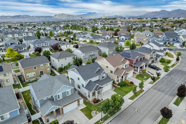 3695 W DESERT MEADOW WAY, South Jordan, UT 84009