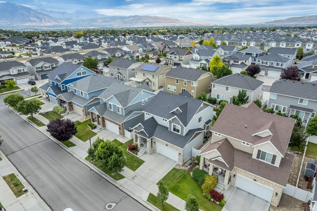 3695 W DESERT MEADOW WAY, South Jordan, UT 84009