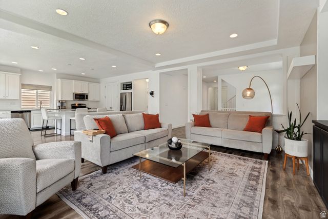 3695 W DESERT MEADOW WAY, South Jordan, UT 84009