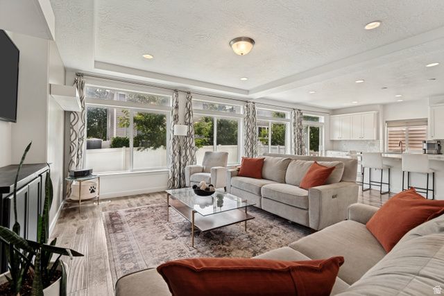 3695 W DESERT MEADOW WAY, South Jordan, UT 84009