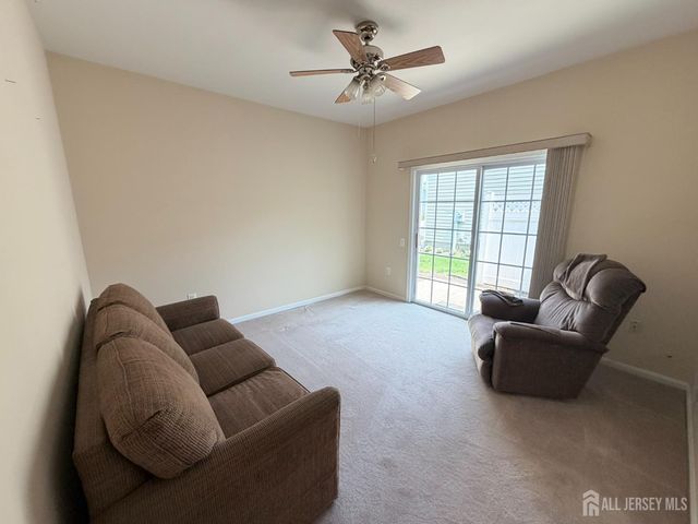 556 NE Harrier Drive, Monroe, NJ 08831