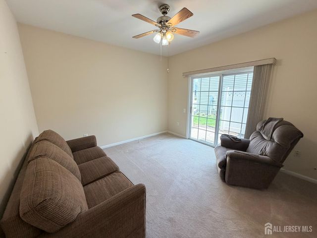 556 NE Harrier Drive, Monroe, NJ 08831