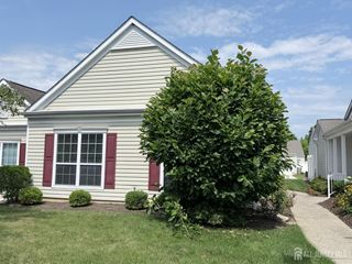 556 NE Harrier Drive, Monroe, NJ 08831