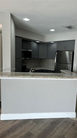 3430 N Pinewalk Dr N 624, Margate, FL 33063