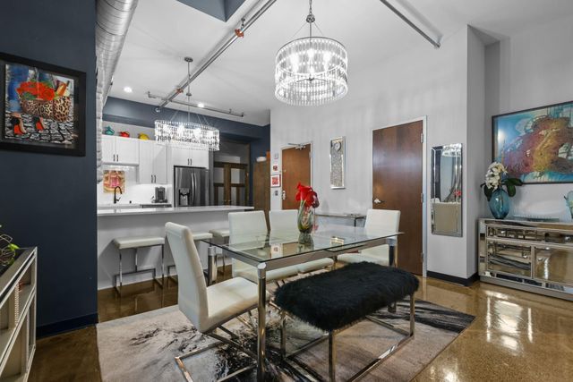 350 Saint Peter Street 512, Saint Paul, MN 55102