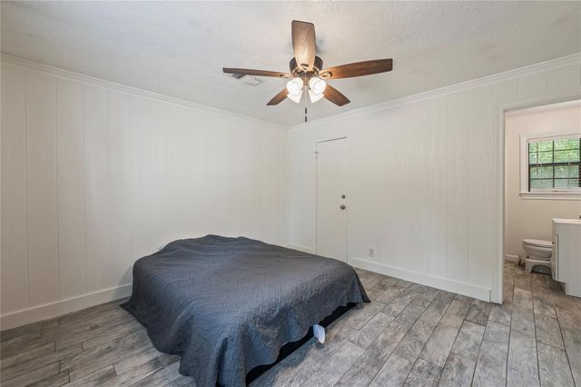 4801 44th Street, Dickinson, TX 77539
