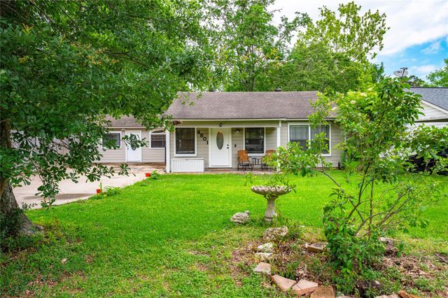 4801 44th Street, Dickinson, TX 77539
