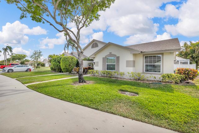 9407 Boca Gardens Parkway B, Boca Raton, FL 33496